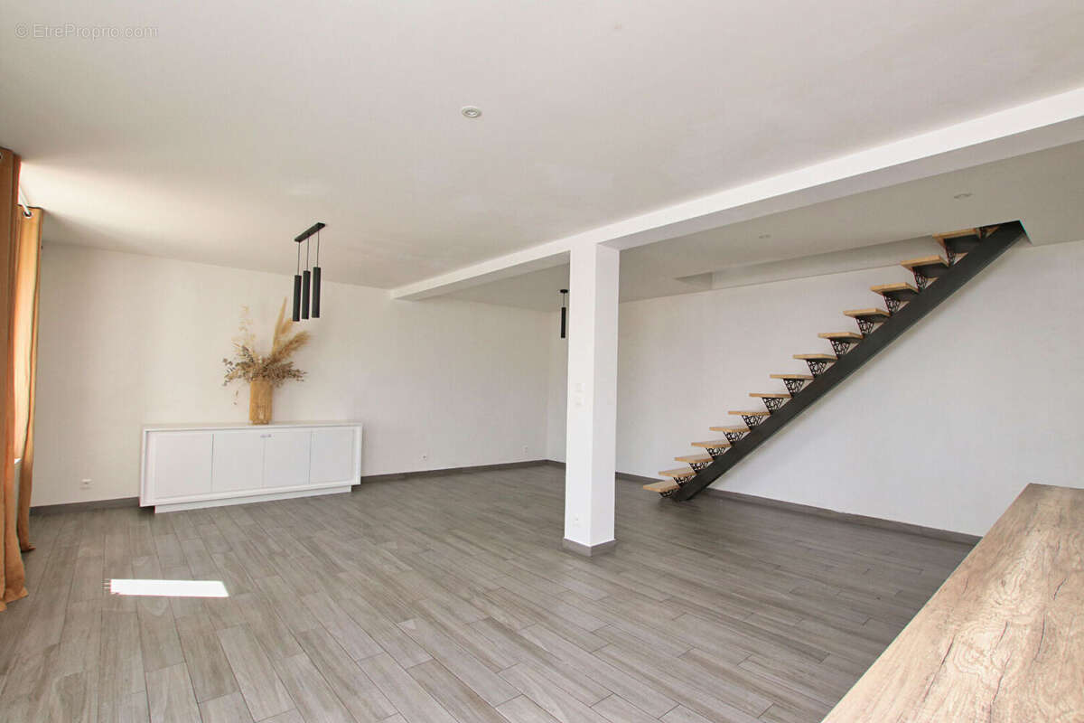 Maison à BALAN