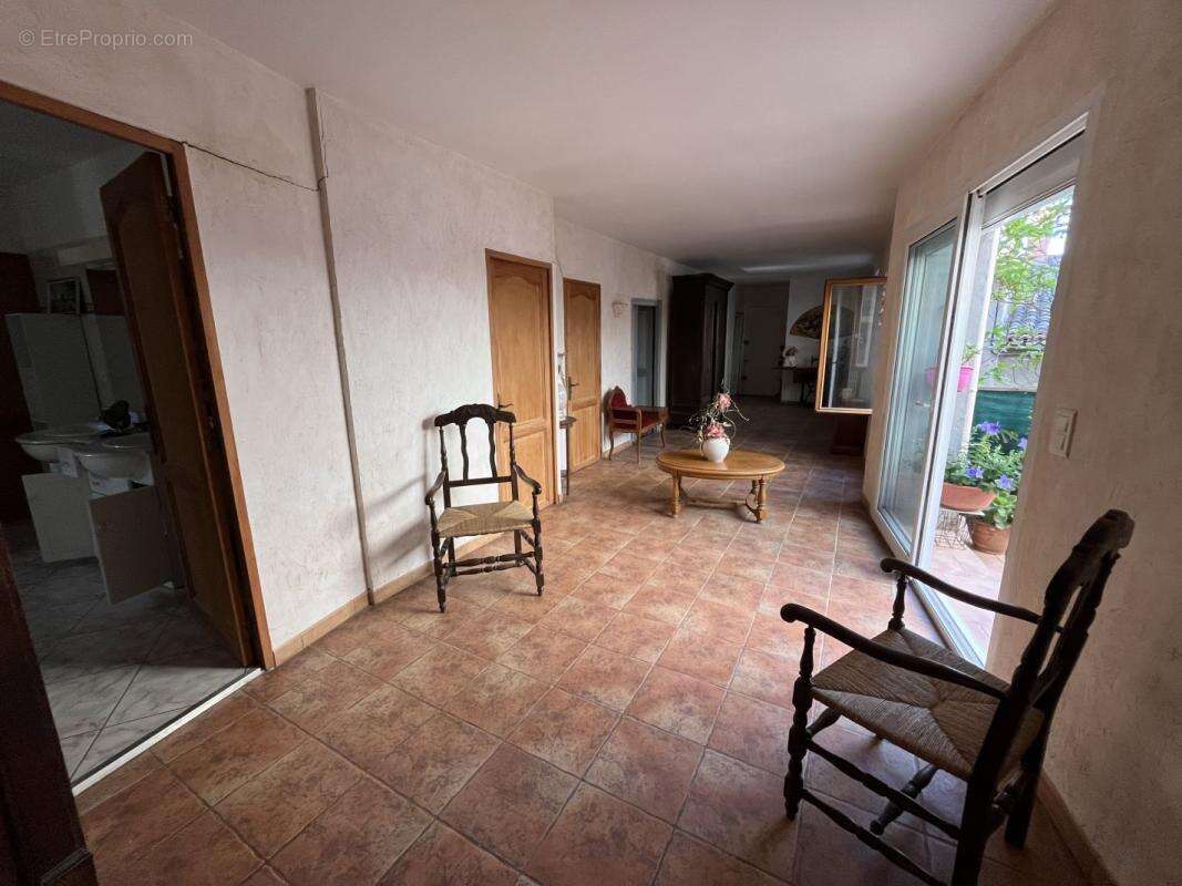 Maison à OLONZAC