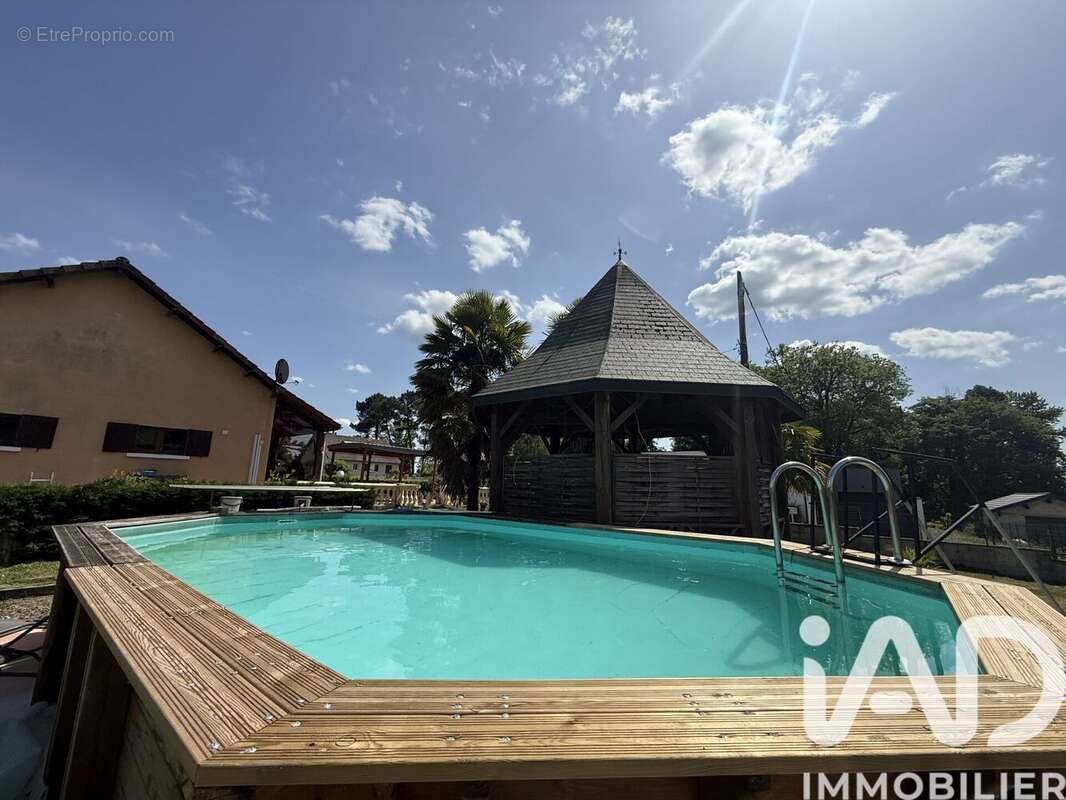 Photo 6 - Maison à ANTONNE-ET-TRIGONANT