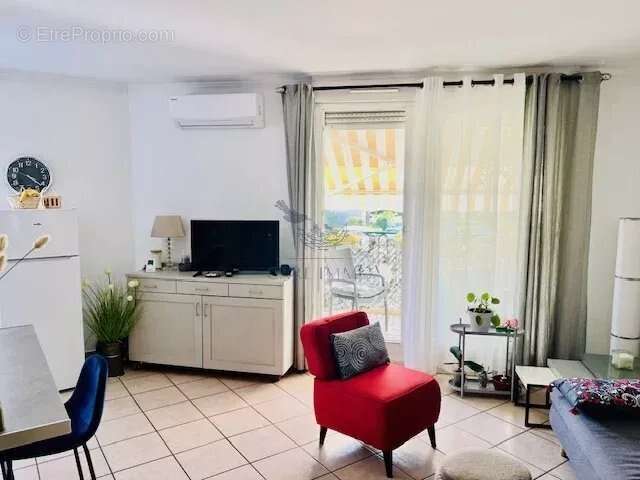 Appartement à DECINES-CHARPIEU