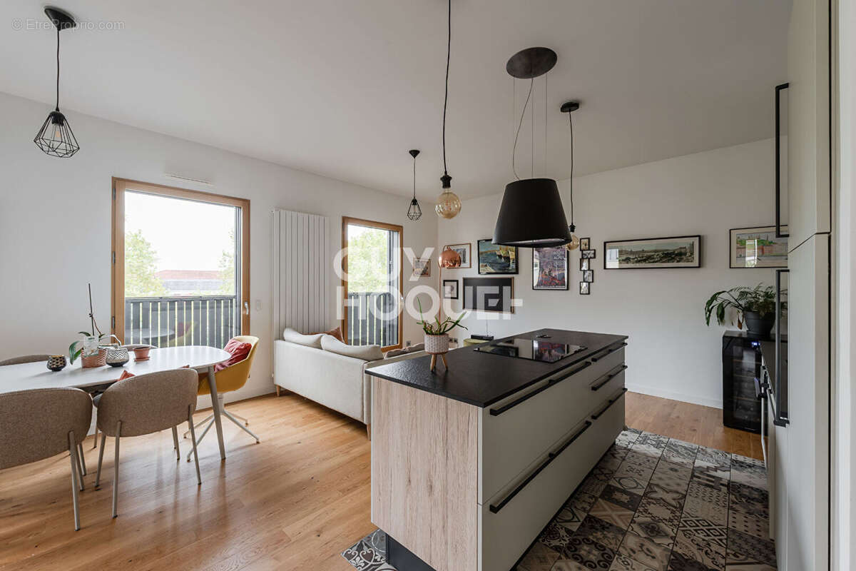 Appartement à LYON-4E