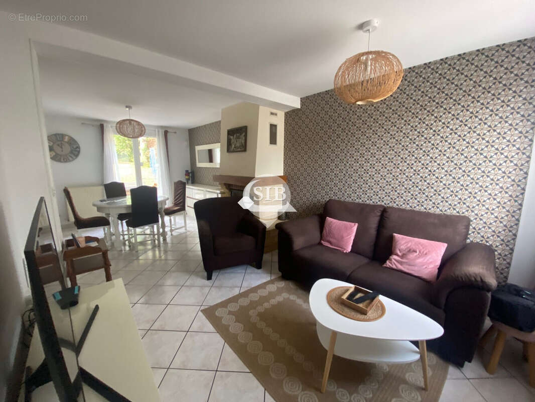 Maison 88 m² à Longpont-Sur-Orge  - photo 4