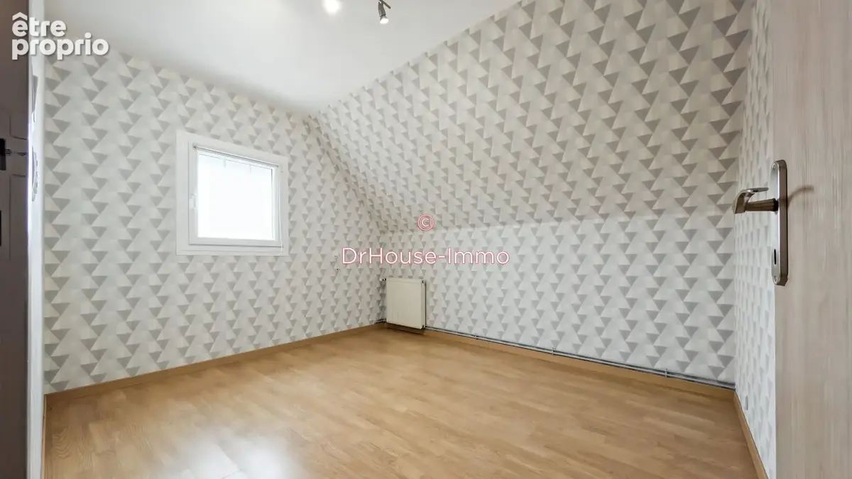 Maison 104 m² à Creully  - photo 14
