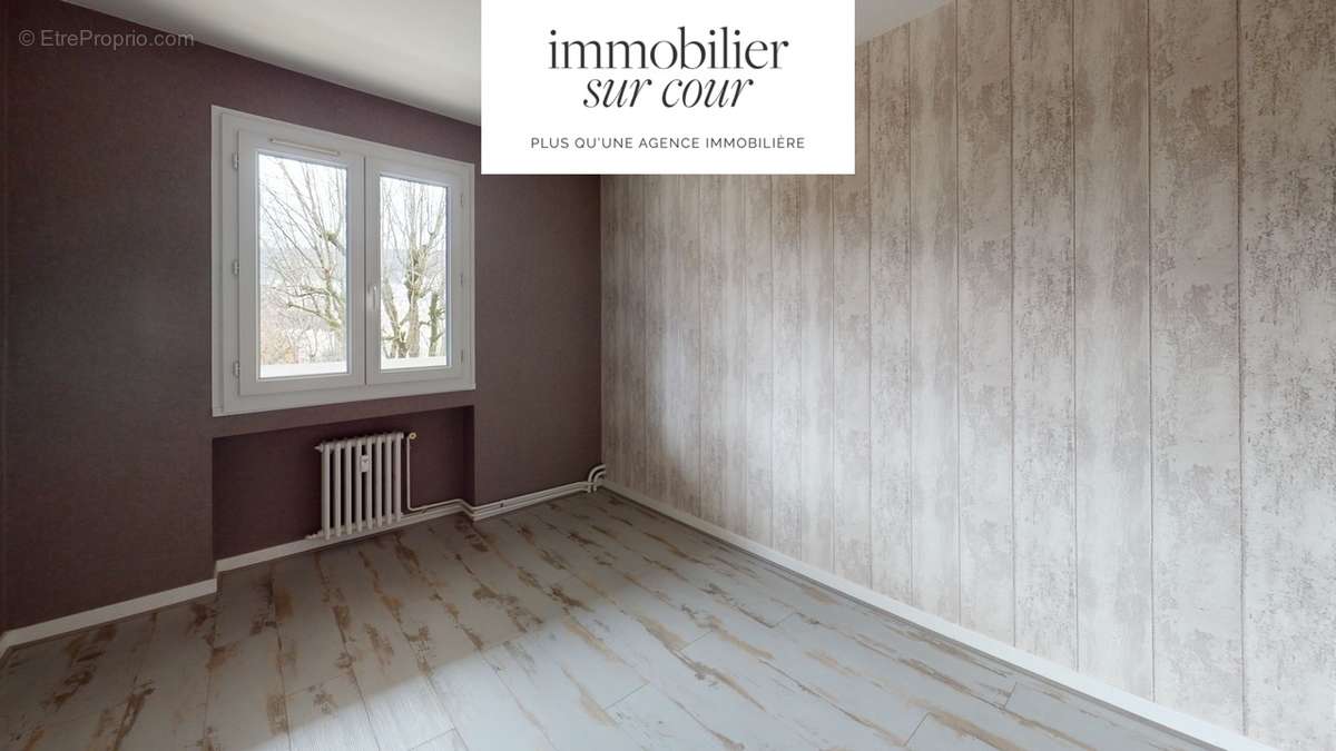 Appartement à SAINT-ETIENNE