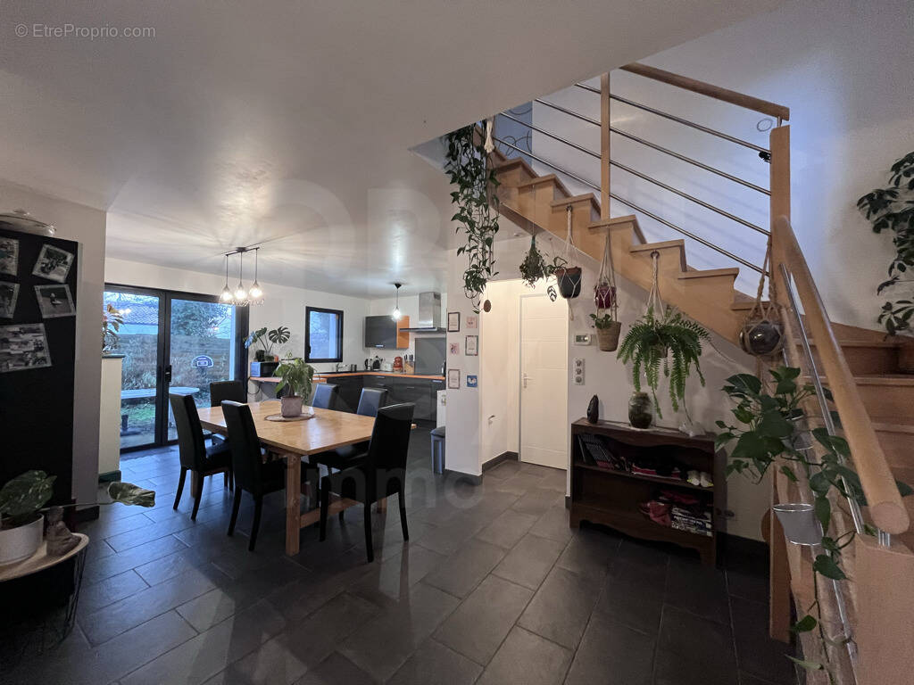 Maison à LA CHEVROLIERE