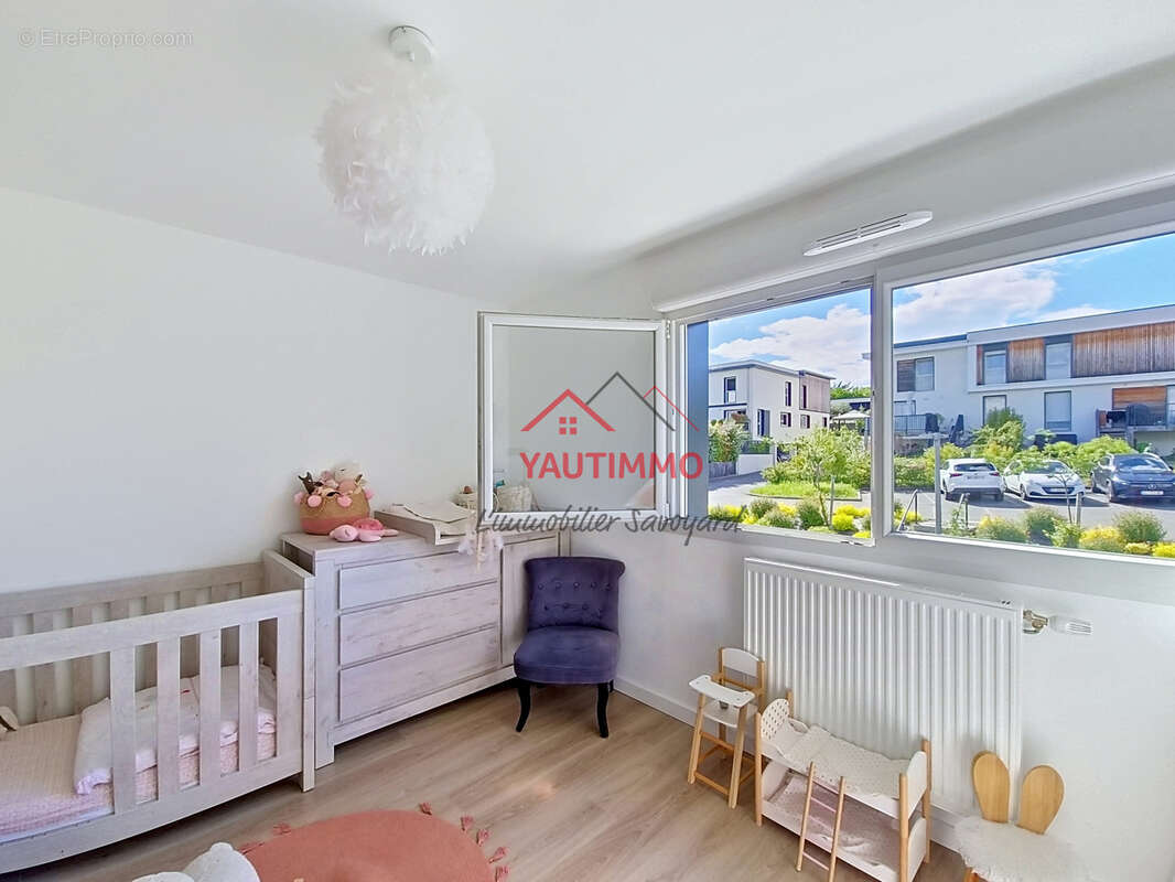 Appartement à VETRAZ-MONTHOUX