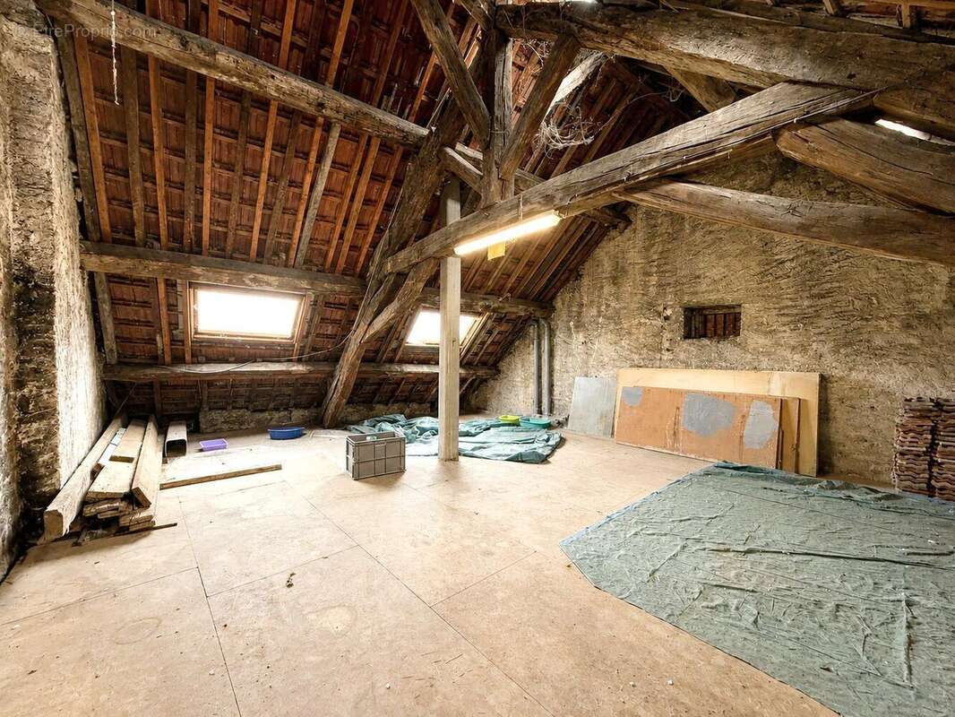 Appartement 117 m² à Vesoul  - photo 8