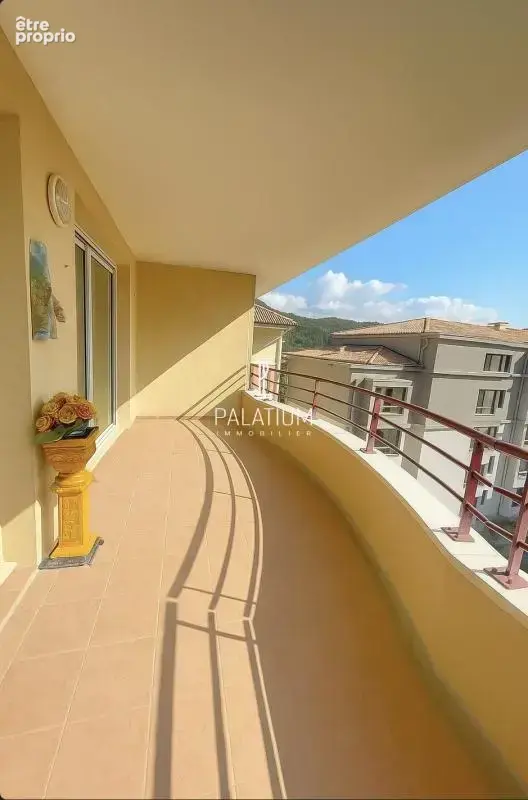 Magnifique T4 en duplex de 110 m2 avec deux grandes terrasses et - photo 4