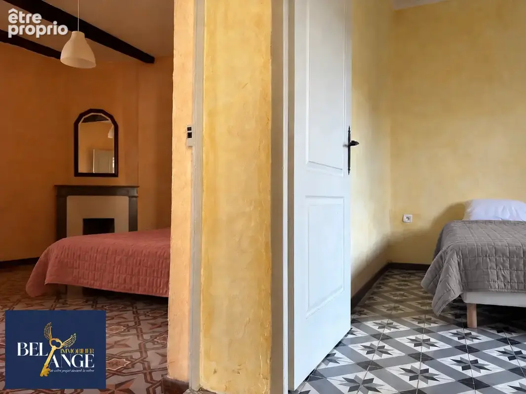 Maison en pierre pleine de charme avec cour intérieure et terrain - photo 11