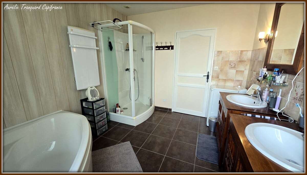 Maison avec climatisation à vendre 5 pièces varaize (17)plain pied sur 2383m² de terrain entierement clos - photo 12