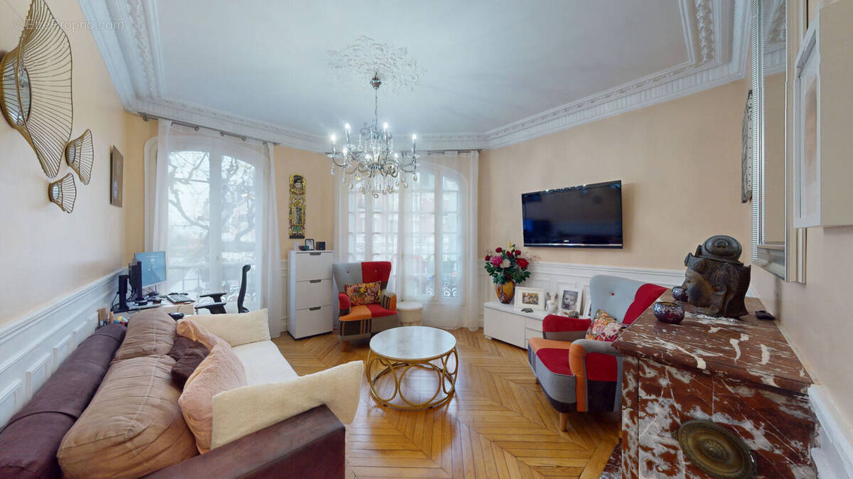 Appartement à LE RAINCY