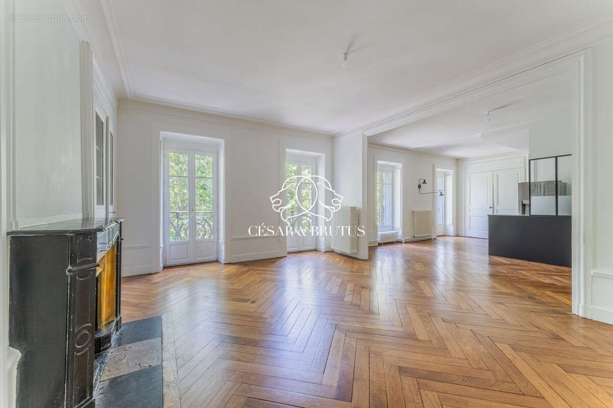 Appartement 150 m² à Lyon-3e  - photo 4