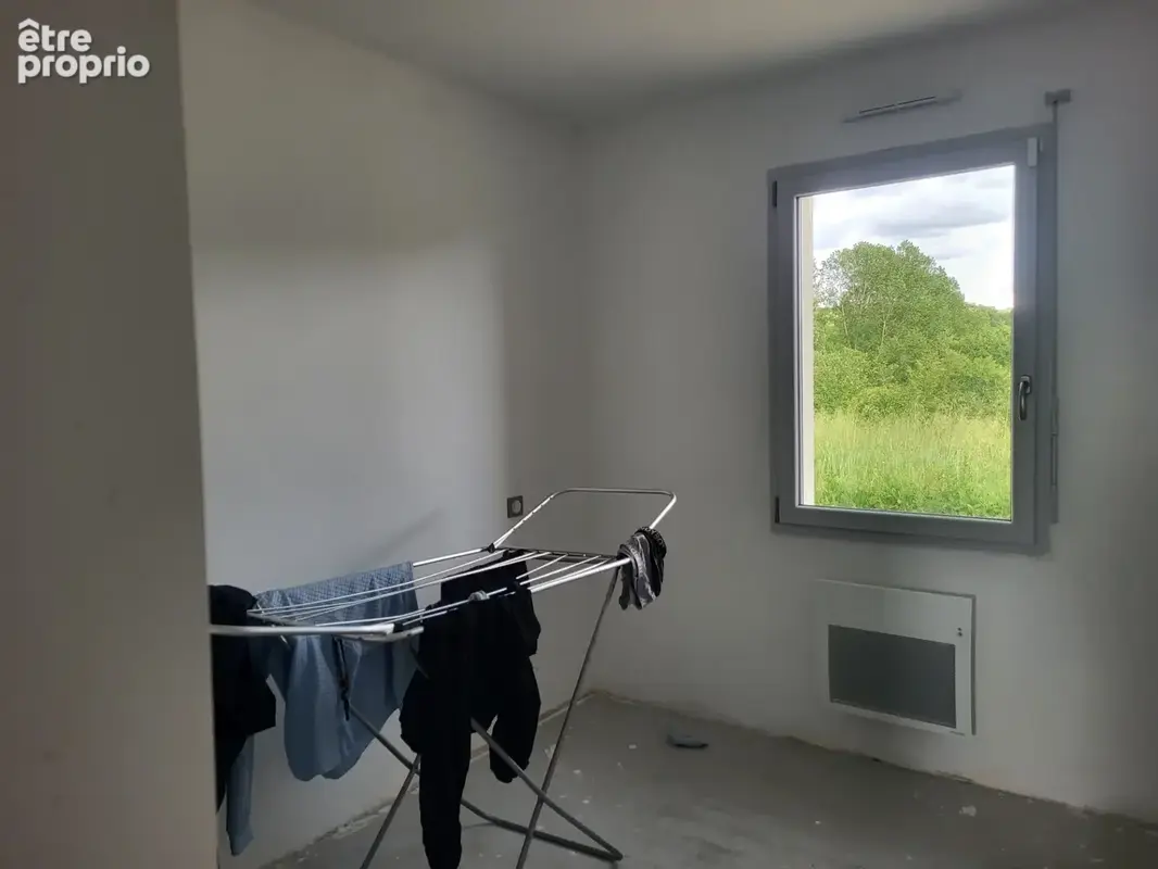 Maison à vendre 4 pièces AIRVAULT (79) Terrain 717 m² - photo 6