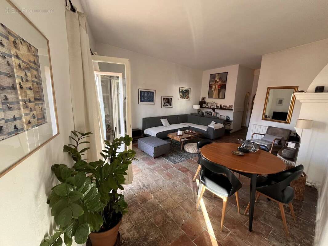 Appartement à CAGNES-SUR-MER