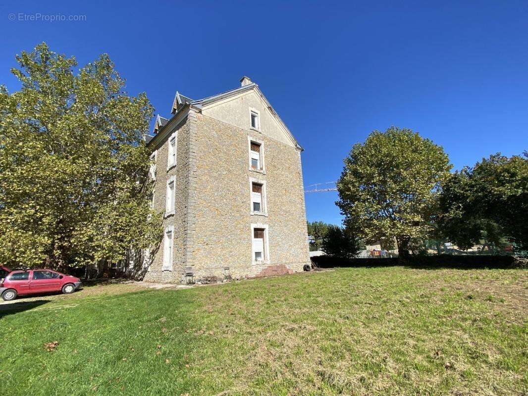 Appartement à ALVIGNAC