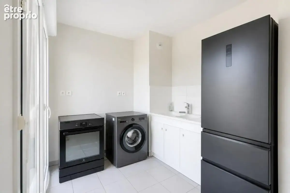 Appartement 1 pièce de 35 m² situé à Lyon 8 vendu loué - photo 6