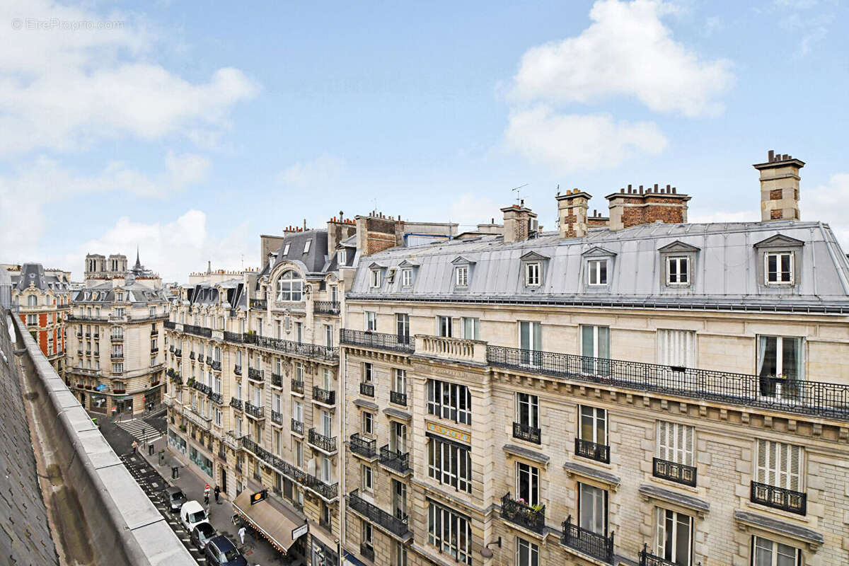 Appartement à PARIS-6E