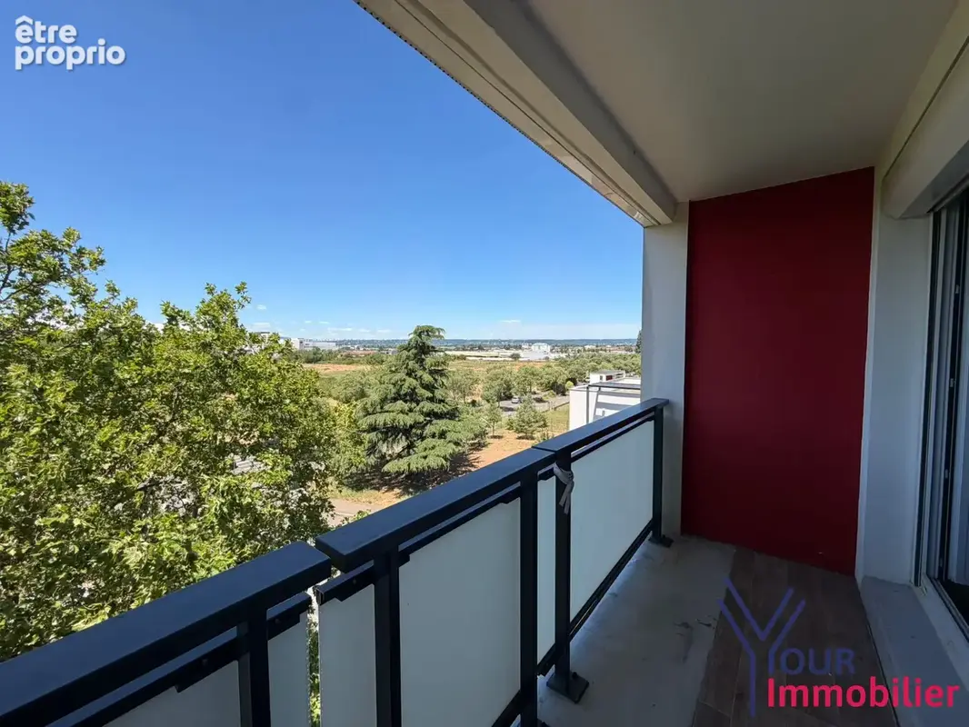 Photo Appartement à Meyzieu au prix de 143 000€