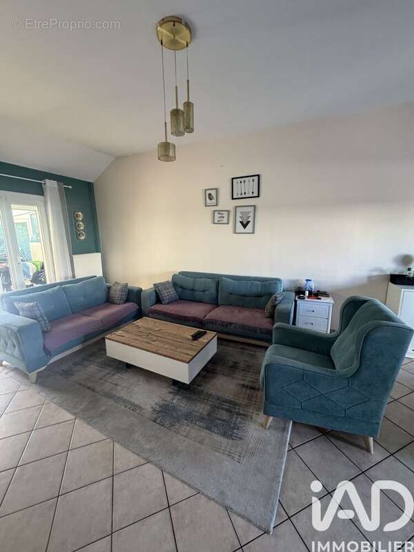 Photo 3 - Maison à SAINT-JEAN-DE-BRAYE