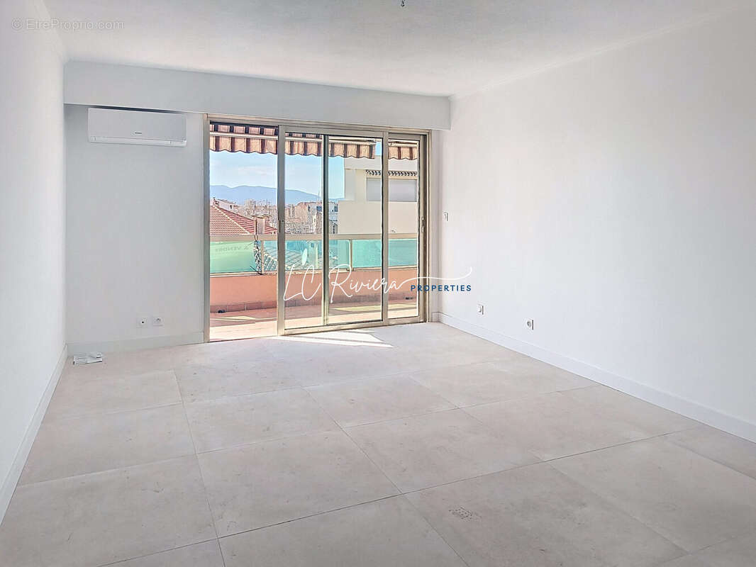 Appartement à SAINT-RAPHAEL