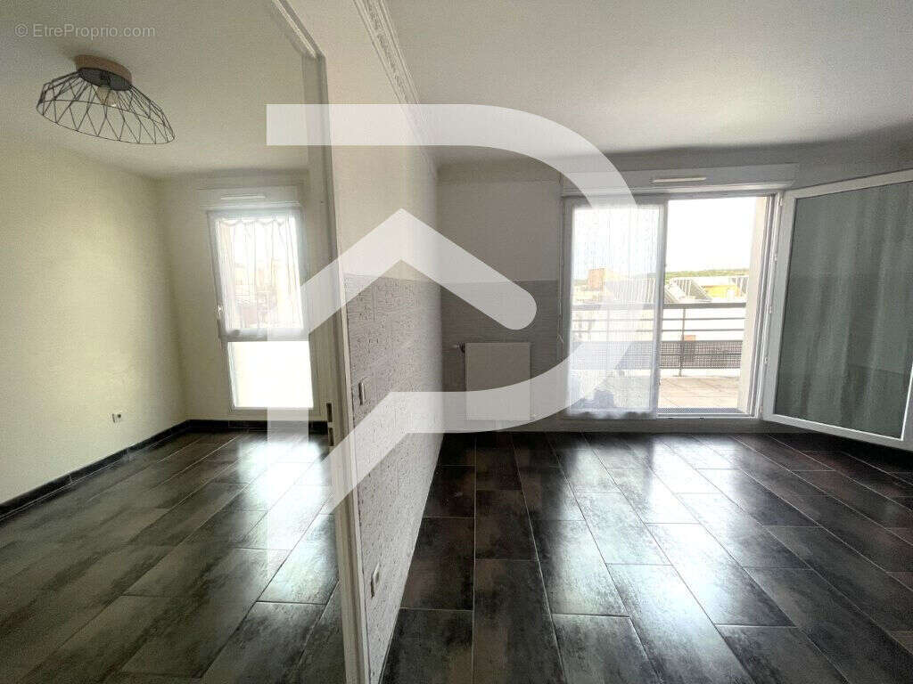 Appartement à LIMEIL-BREVANNES