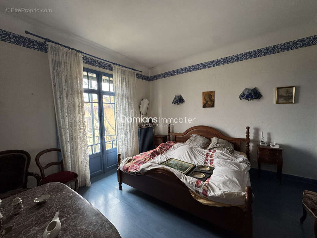 Maison 112 m² à Thuir  - photo 4