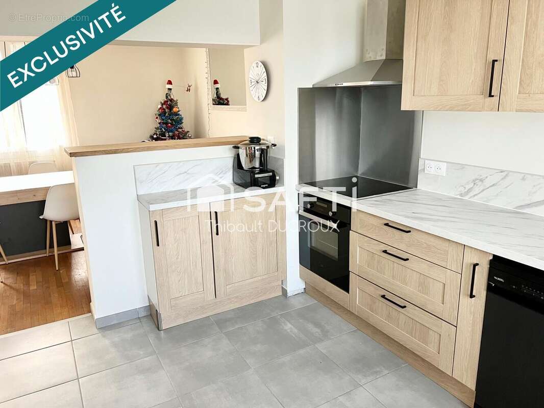 Photo 7 - Maison à GENELARD