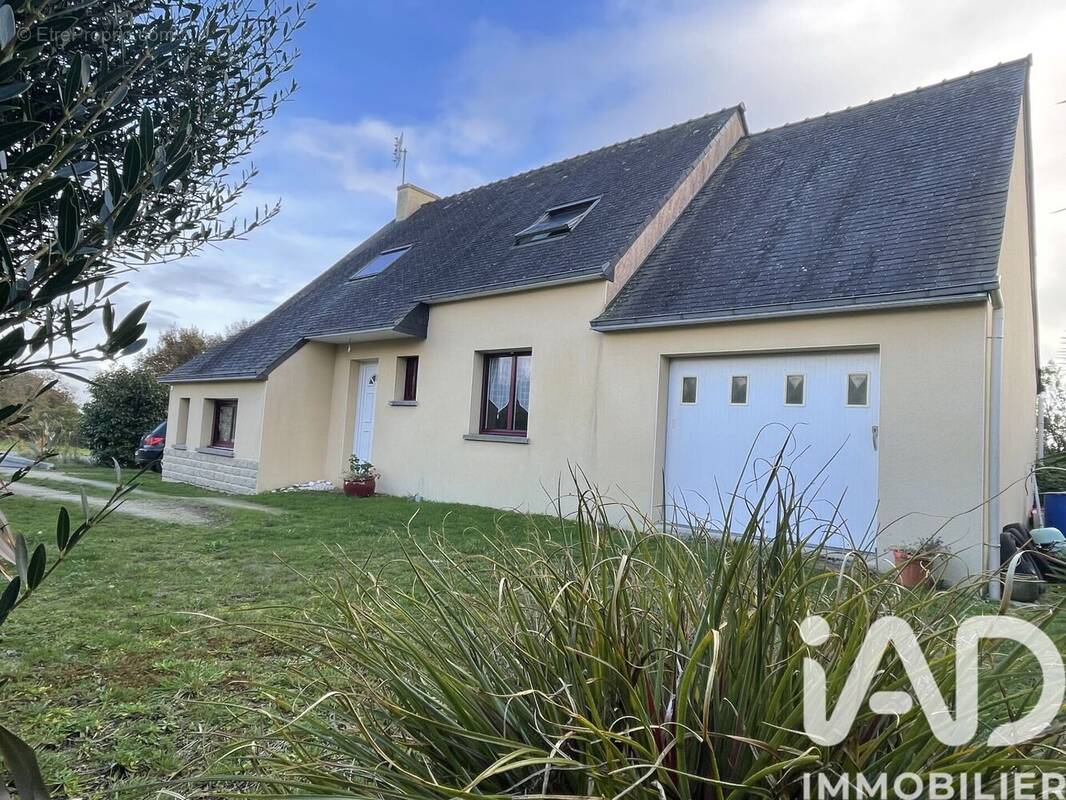 Photo 1 - Maison à PLONEOUR-LANVERN