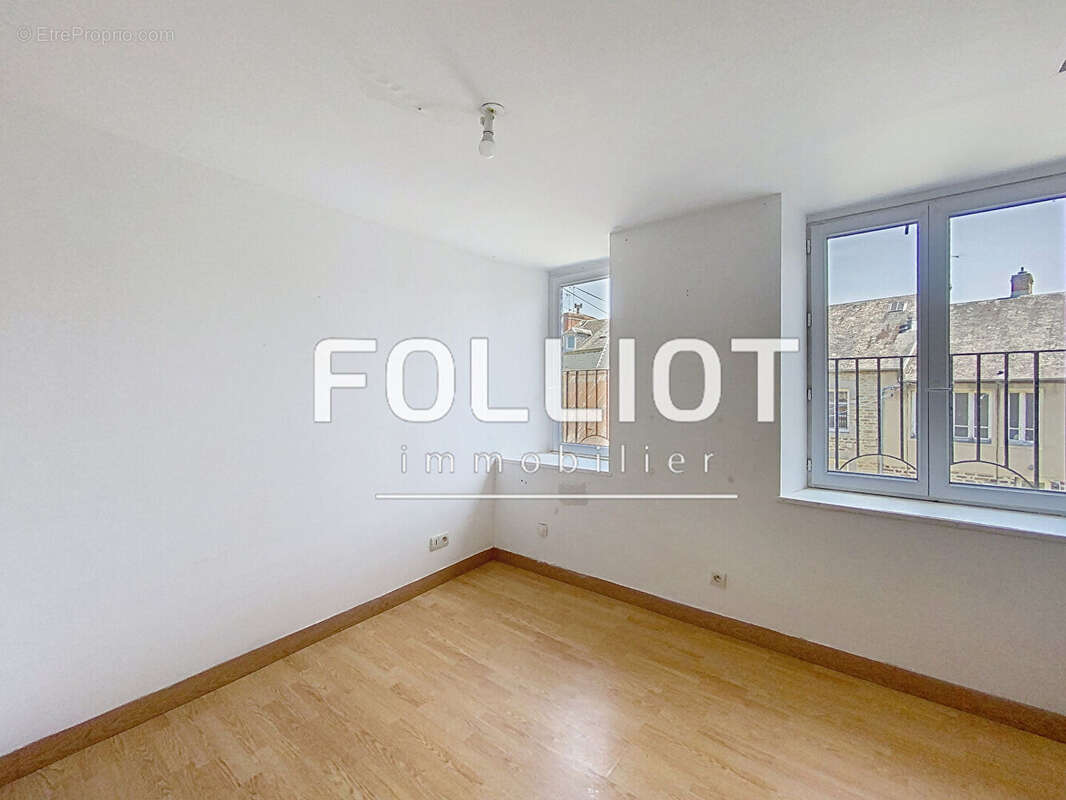 Appartement à CONDE-SUR-NOIREAU