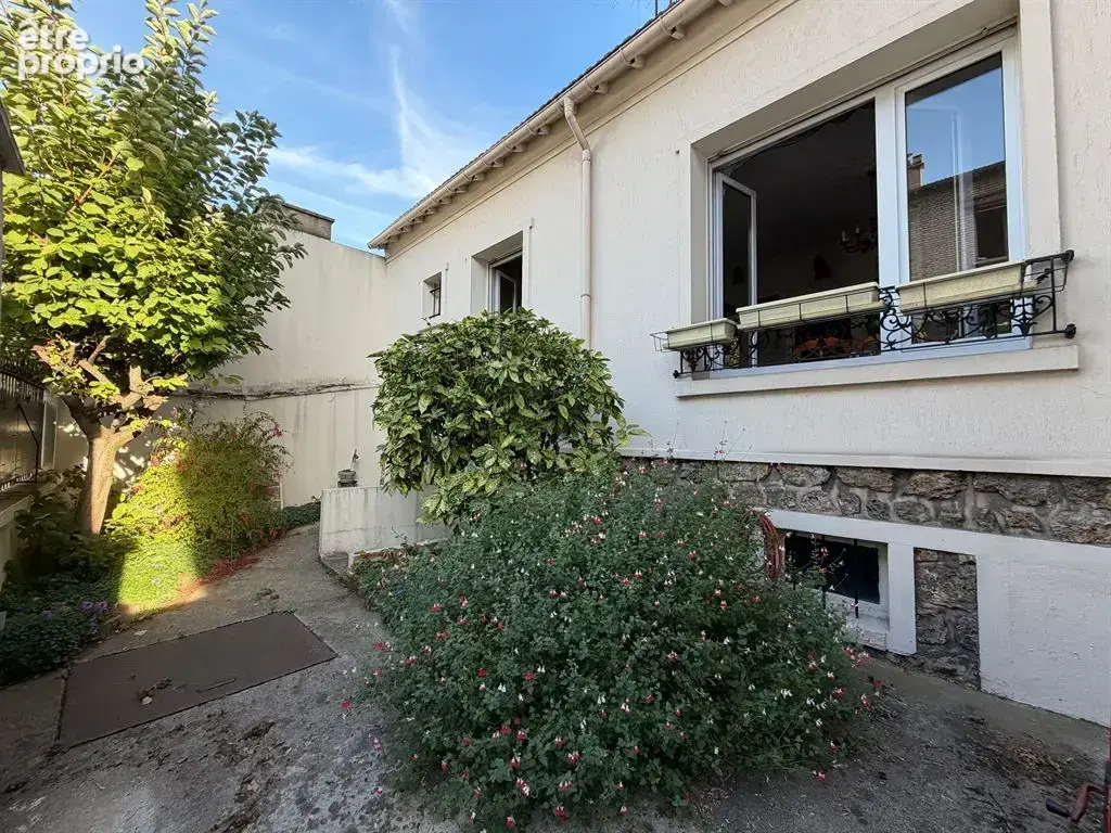 Photo Maison à Courbevoie au prix de 451 500€