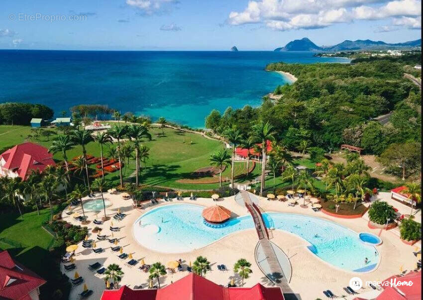 Appartement à SAINTE-LUCE