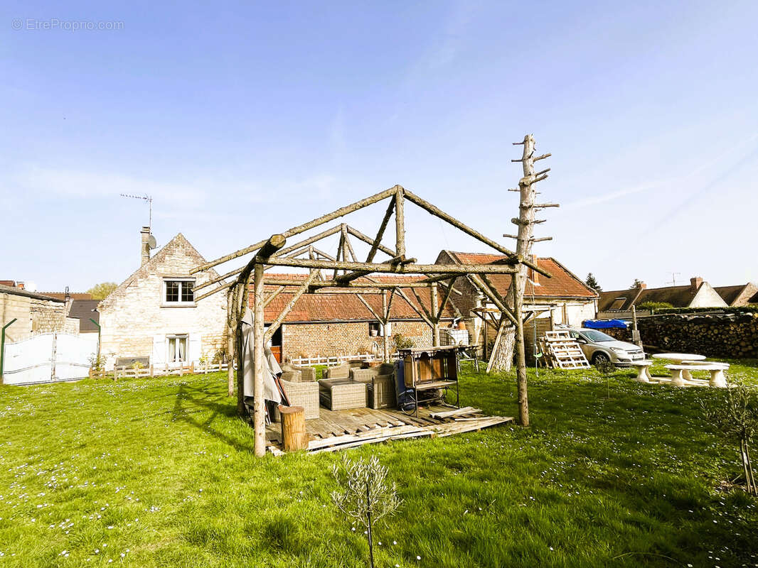 Maison à PONT-SAINTE-MAXENCE