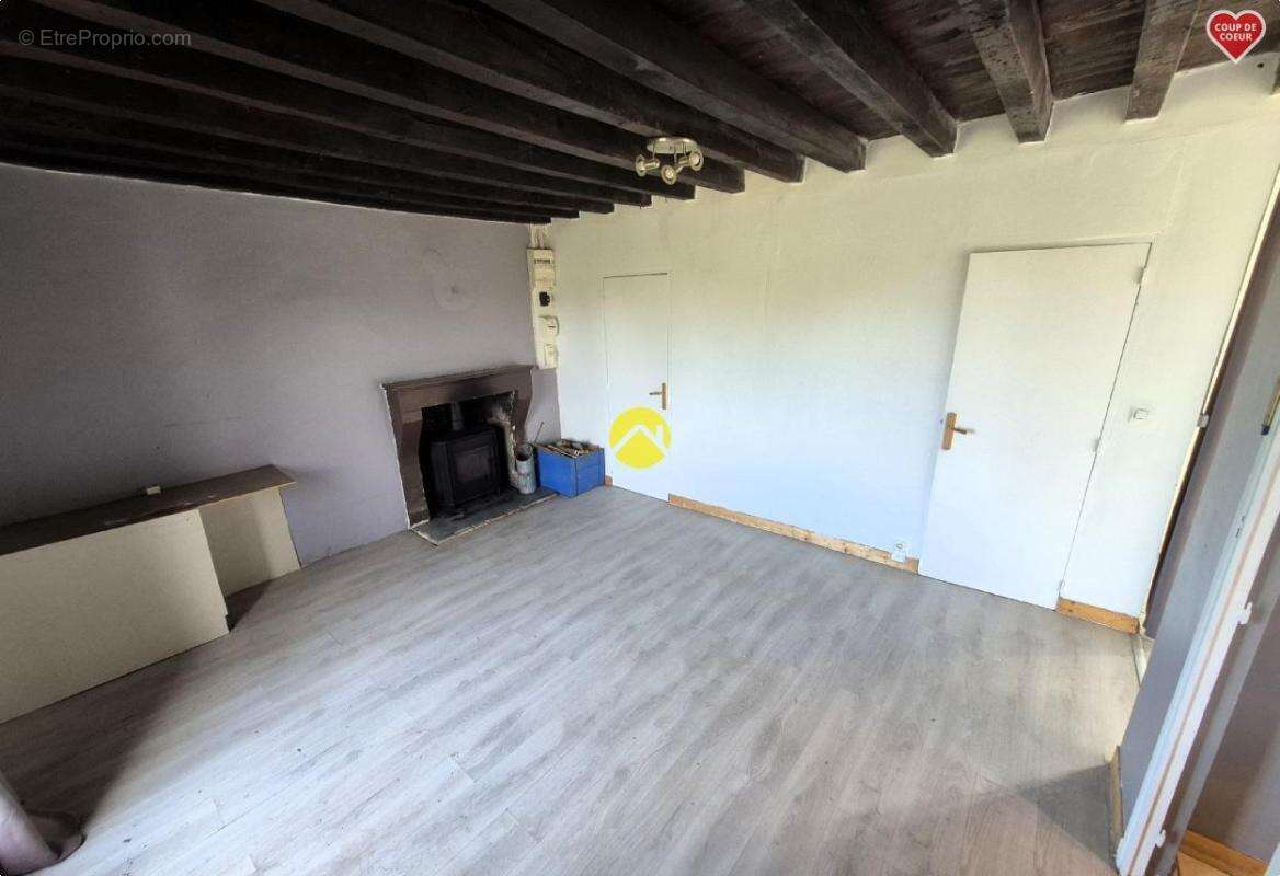 Maison à LA BERTHENOUX