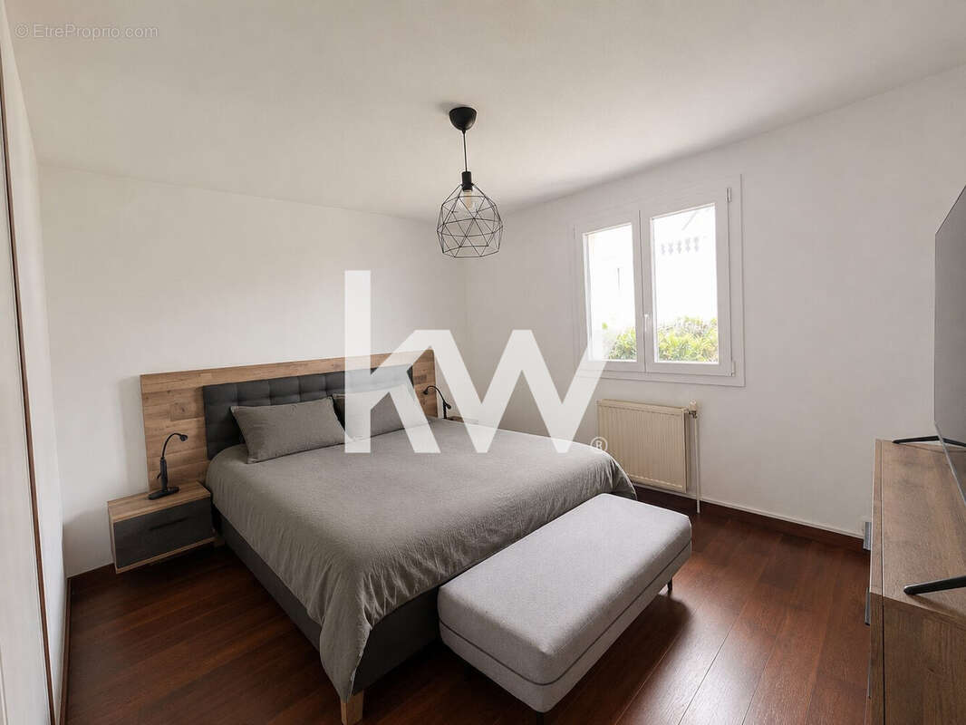Maison 113 m² à Saint-Etienne  - photo 6