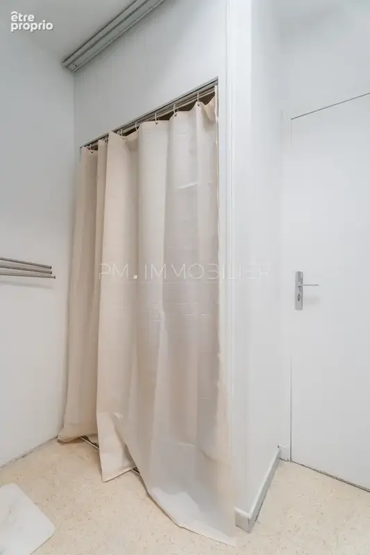 Appartement 1 pièce 26 m² à vendre à Aubagne (13400) - photo 11