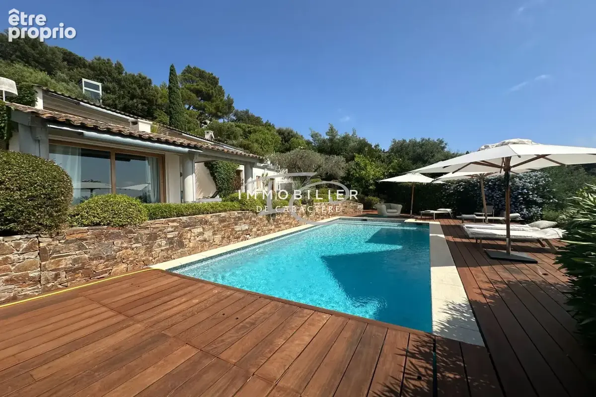 Maison 173 m² à vendre à La Croix-Valmer (83420) - photo 4
