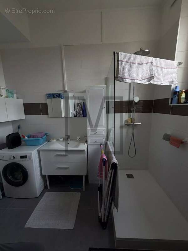 Appartement à MARSEILLE-16E