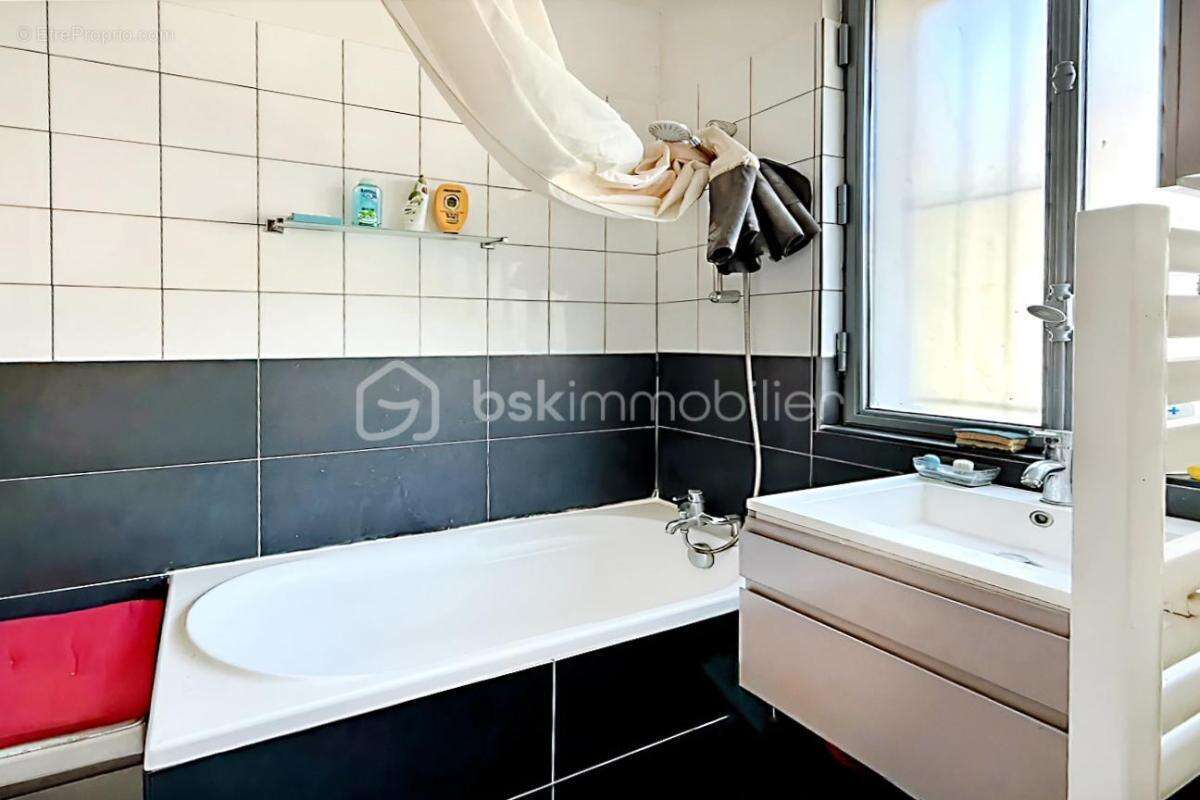 Mouzaïa – loft de caractère – 82 m² carrez – volumes rares – sous-sol aménagé de 28 m² - photo 11