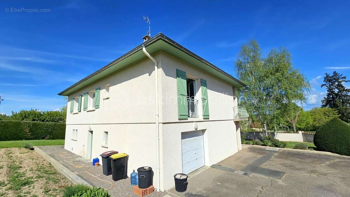 Maison à PARIGNY