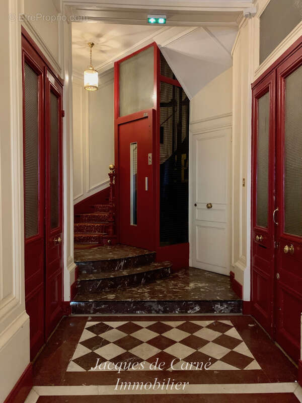 Appartement à PARIS-6E
