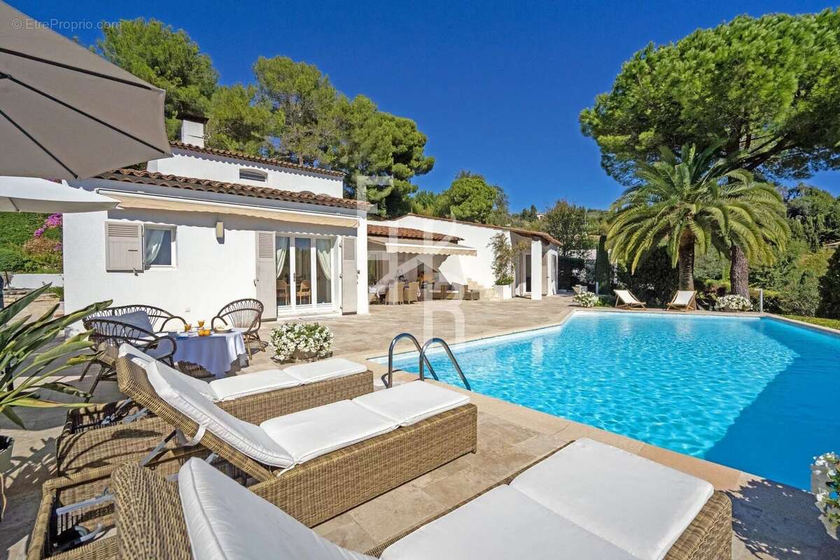 Achat / Vente villa Mougins vue village - photo 19