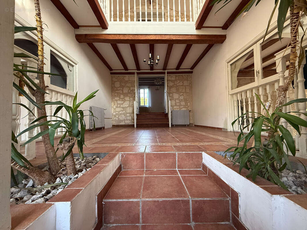 Maison à VILLEGOUGE