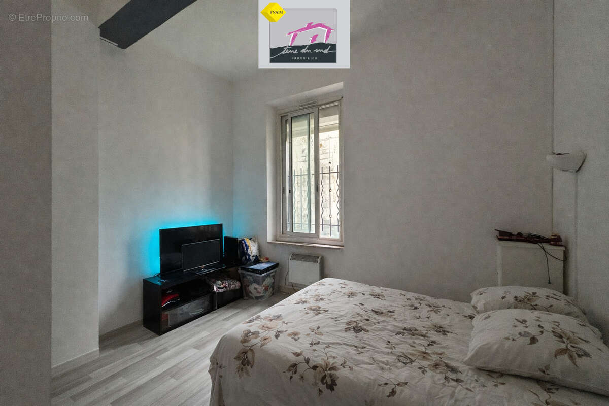 Appartement à LEZIGNAN-CORBIERES