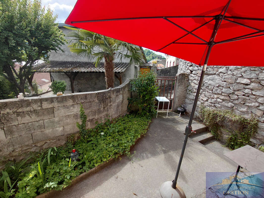 Maison à LOURDES