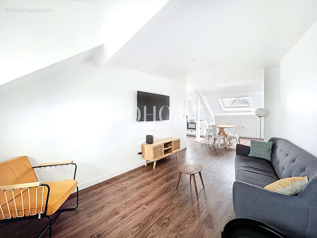 FUJI - Appartement Hyper Centre Reims - 2 chambres - photo 2