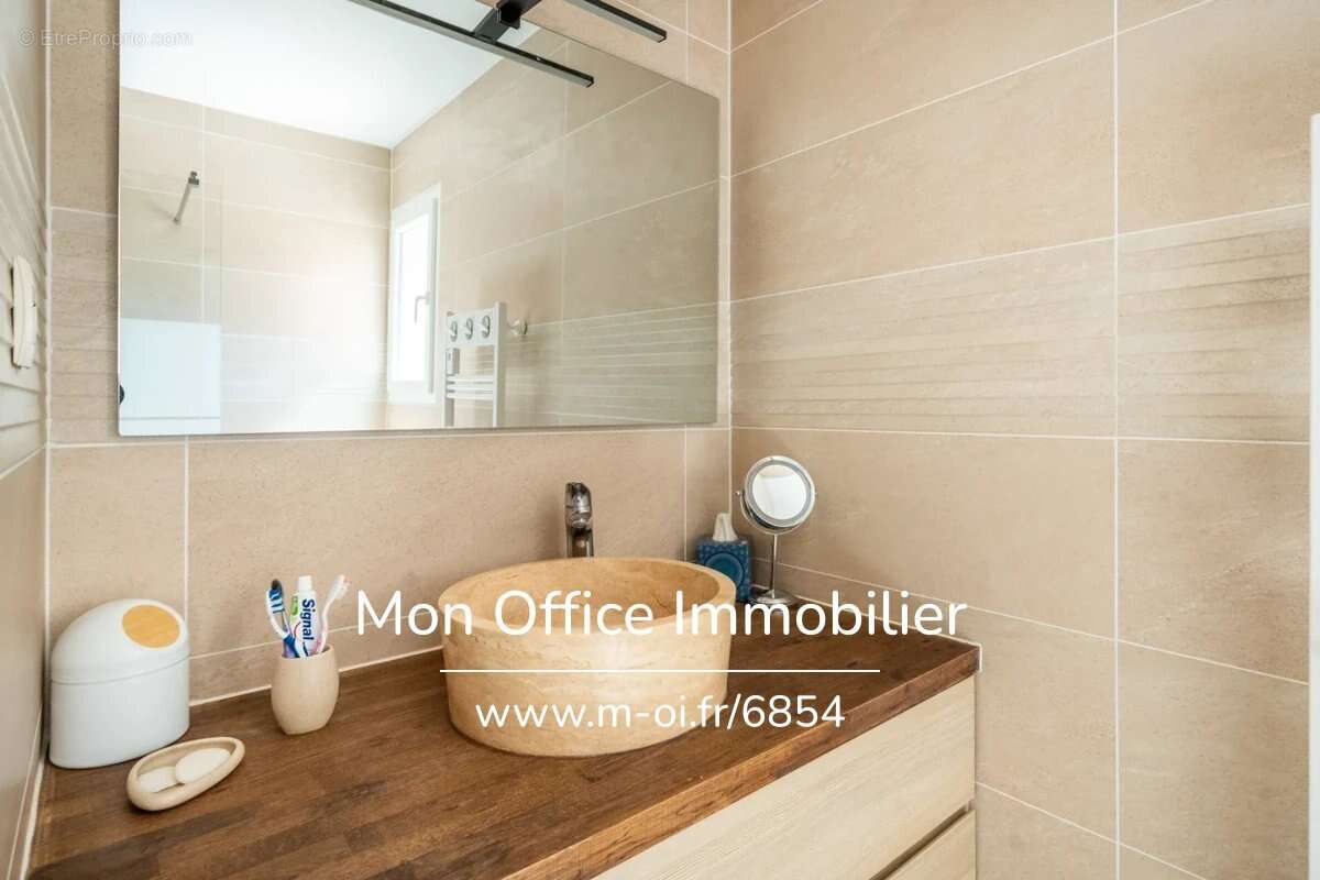 Référence : 6854-SKA - Maison 4 pièces dans secteur prisé - photo 14