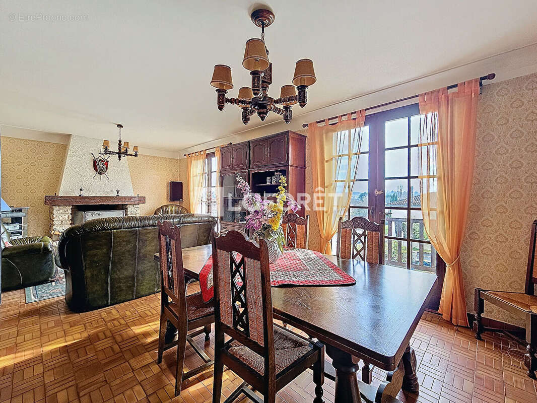 Maison Orthez 7 pièces 161m² - photo 4