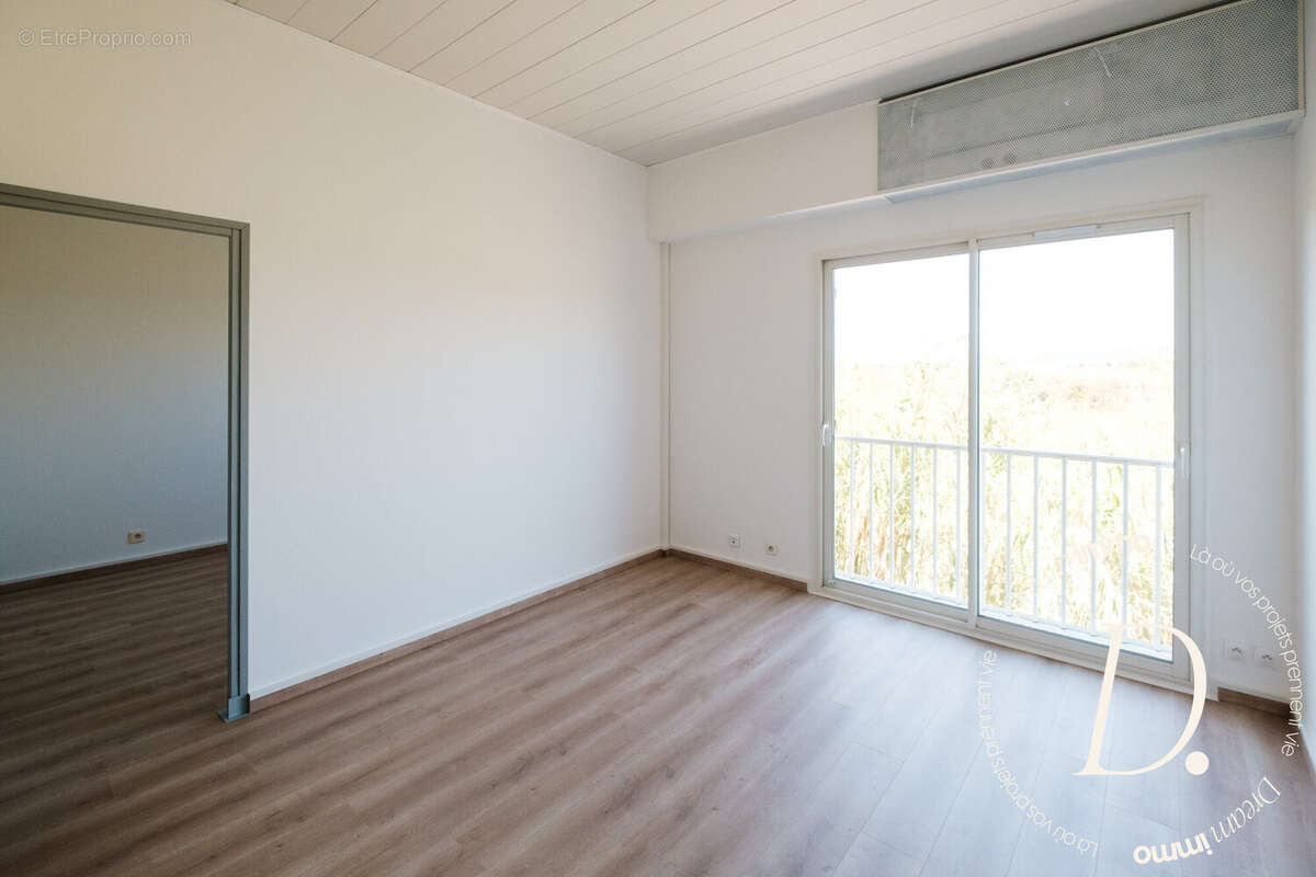 Appartement à HYERES