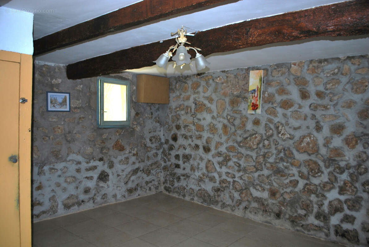 Maison à SALERNES