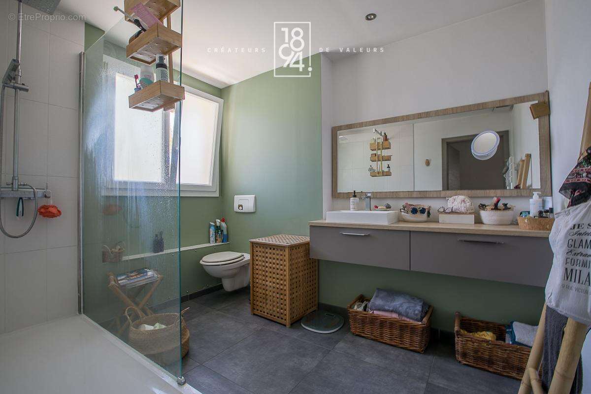 Maison à MARSEILLE-11E